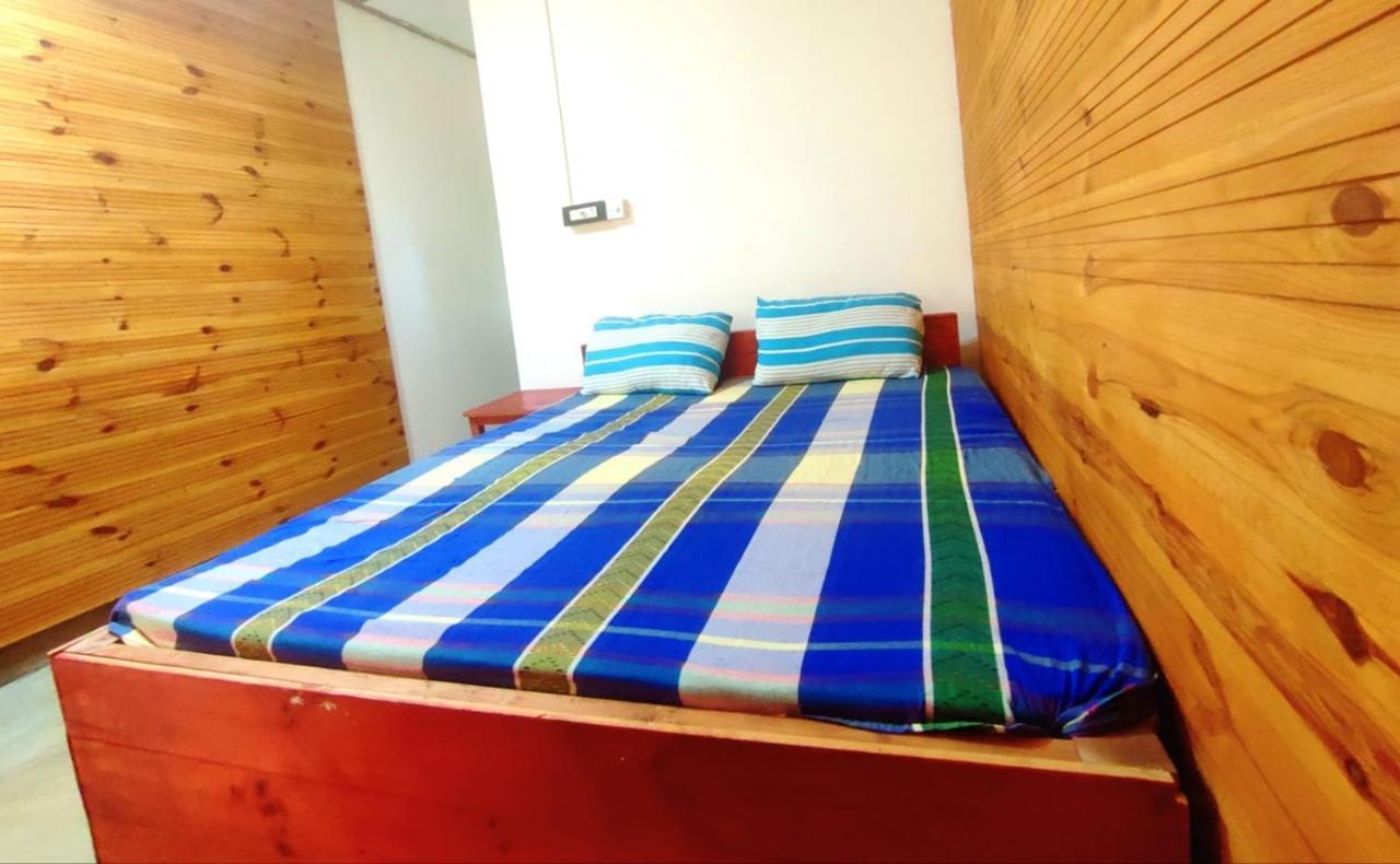 Walkers Hostel ตรินโคมาลี ภายนอก รูปภาพ