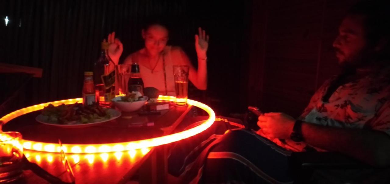 Walkers Hostel ตรินโคมาลี ภายนอก รูปภาพ